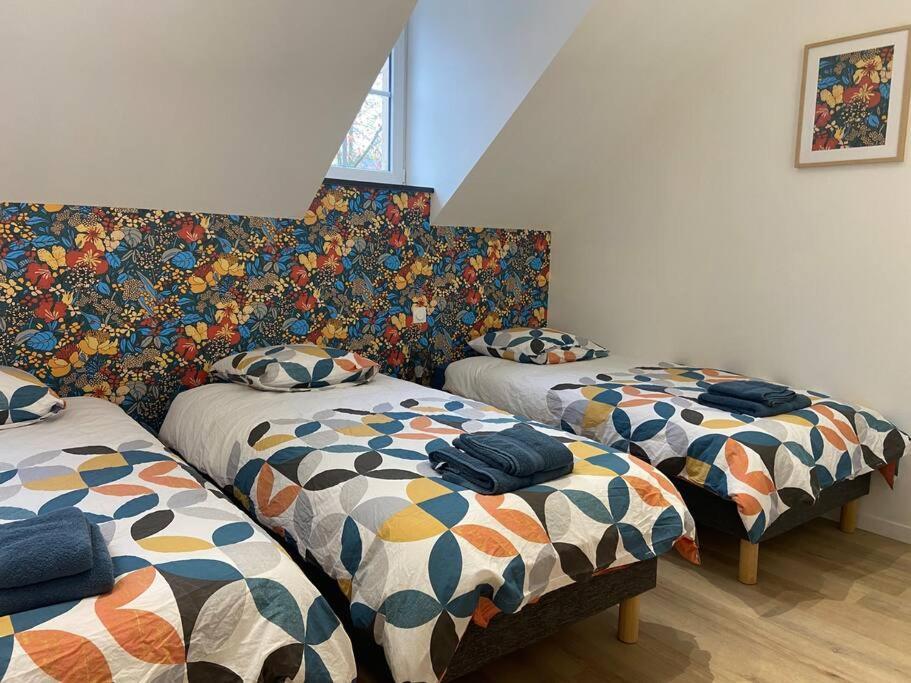 Les Prunelles Maison De Village De 4 A 8 Personnes Пресинье Экстерьер фото